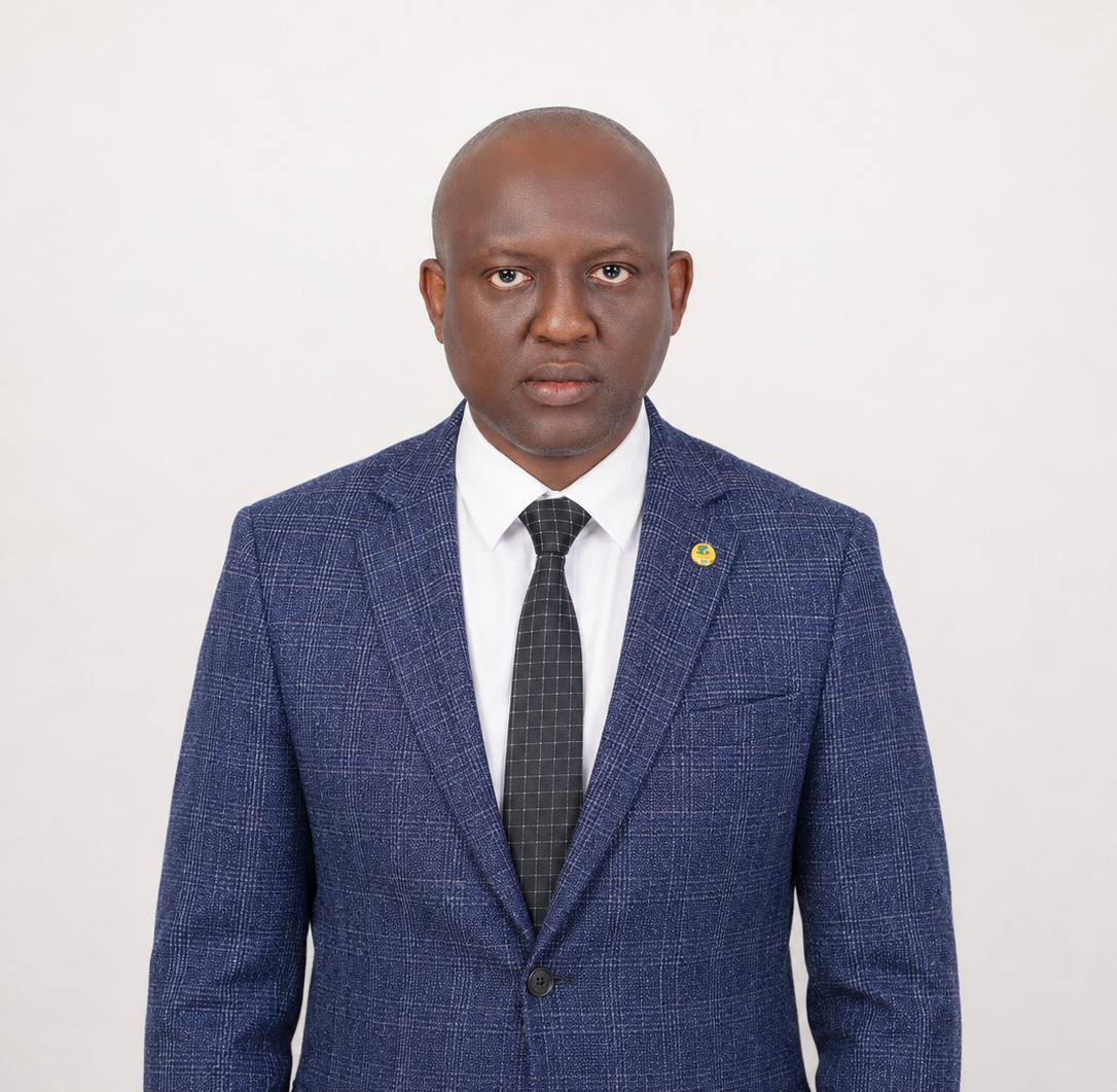 Mr. Simon Benjamin